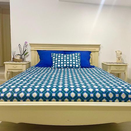 Casa In Inima Capitalei Villa บูคาเรสต์ ภายนอก รูปภาพ