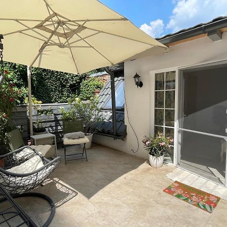 Casa In Inima Capitalei Villa บูคาเรสต์ ภายนอก รูปภาพ