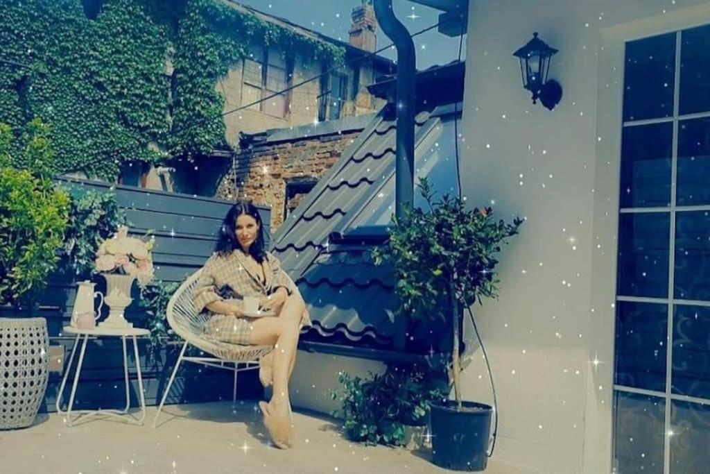 Casa In Inima Capitalei Villa บูคาเรสต์ ภายนอก รูปภาพ